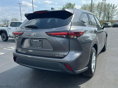 2024 Toyota Highlander LE