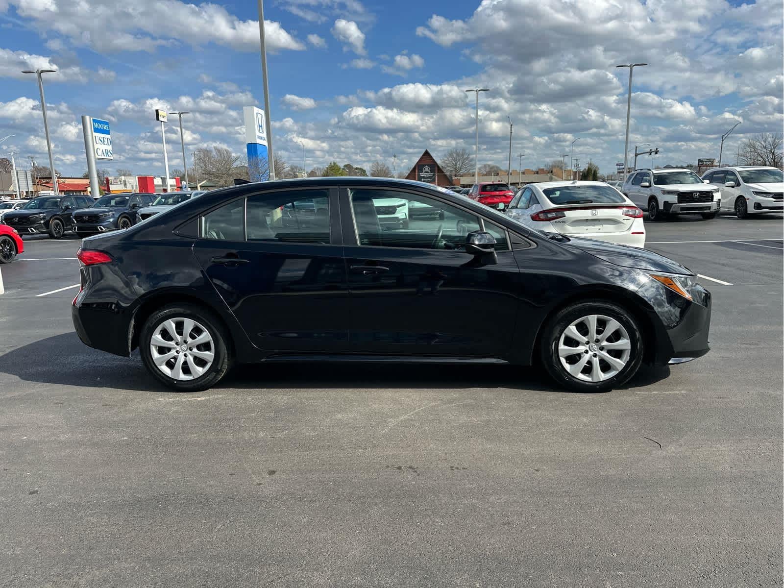 2024 Toyota COROLLA LE