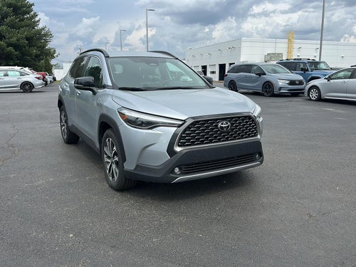 2025 Toyota Corolla Cross XLE