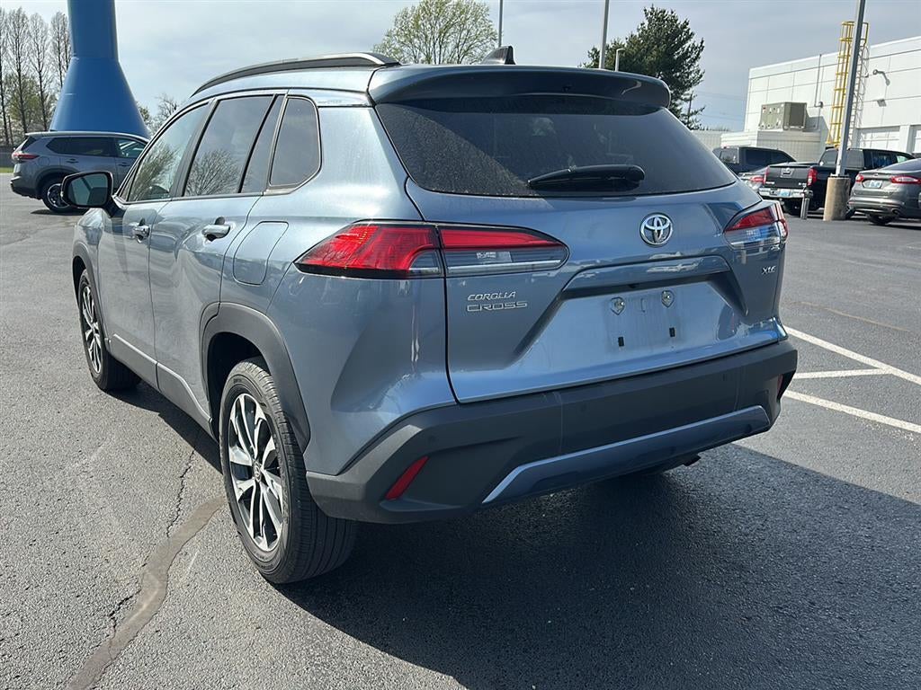 2025 Toyota Corolla Cross XLE