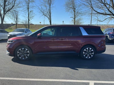 2024 Kia Carnival EX