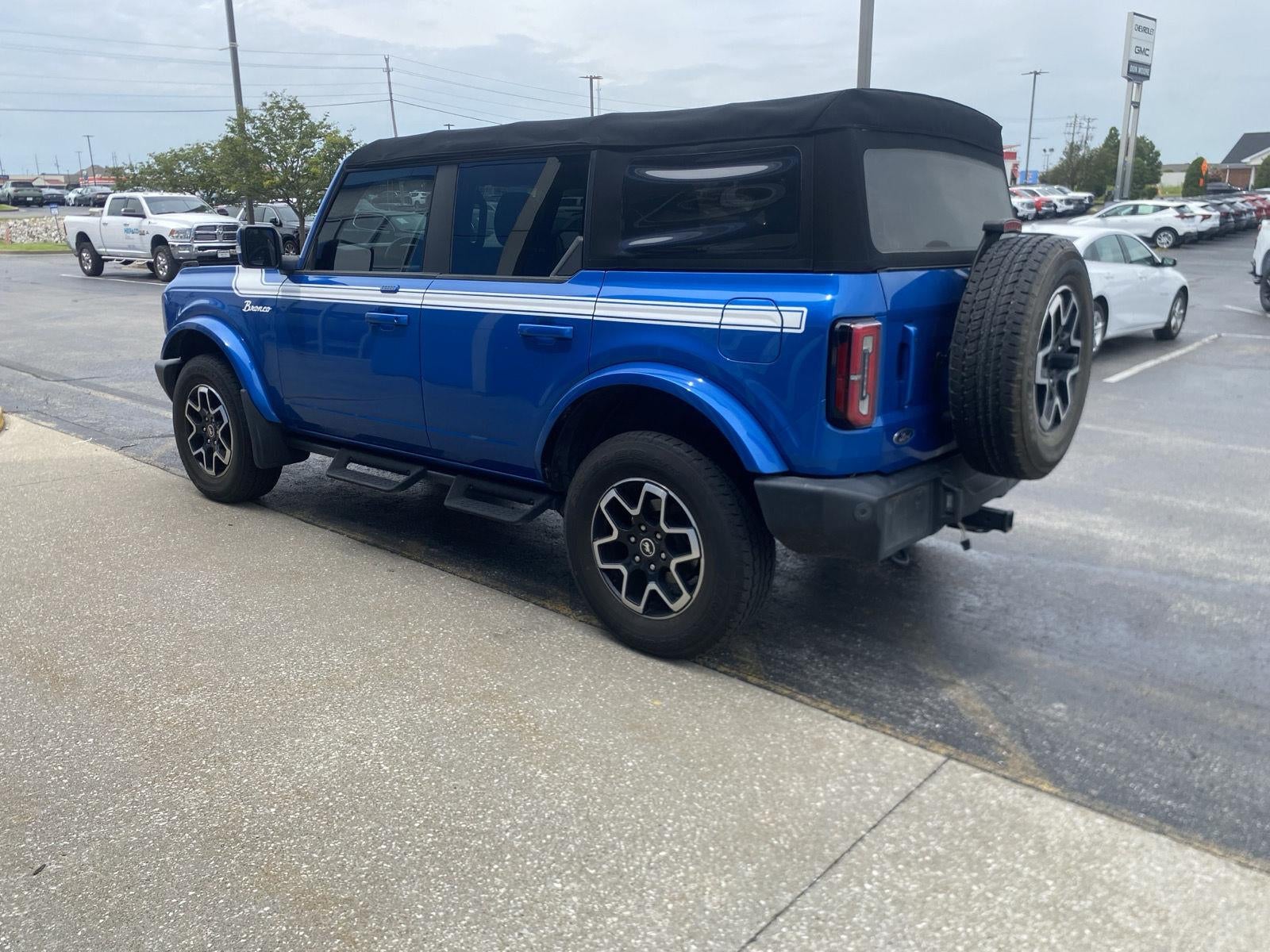 2022 Ford Bronco Base