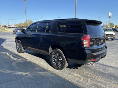 2023 Chevrolet Suburban RST