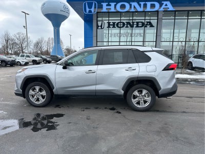 2025 Toyota RAV4 Hybrid LE