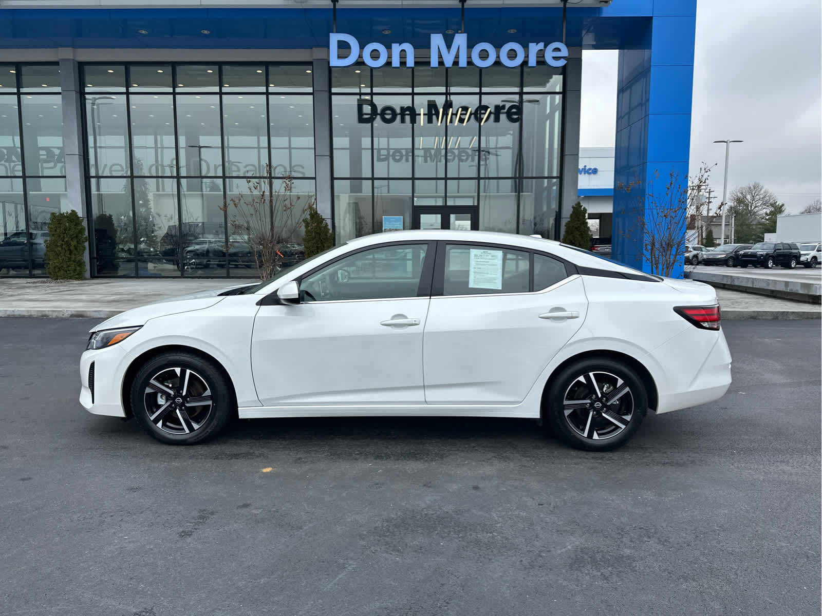 2024 Nissan Sentra SV