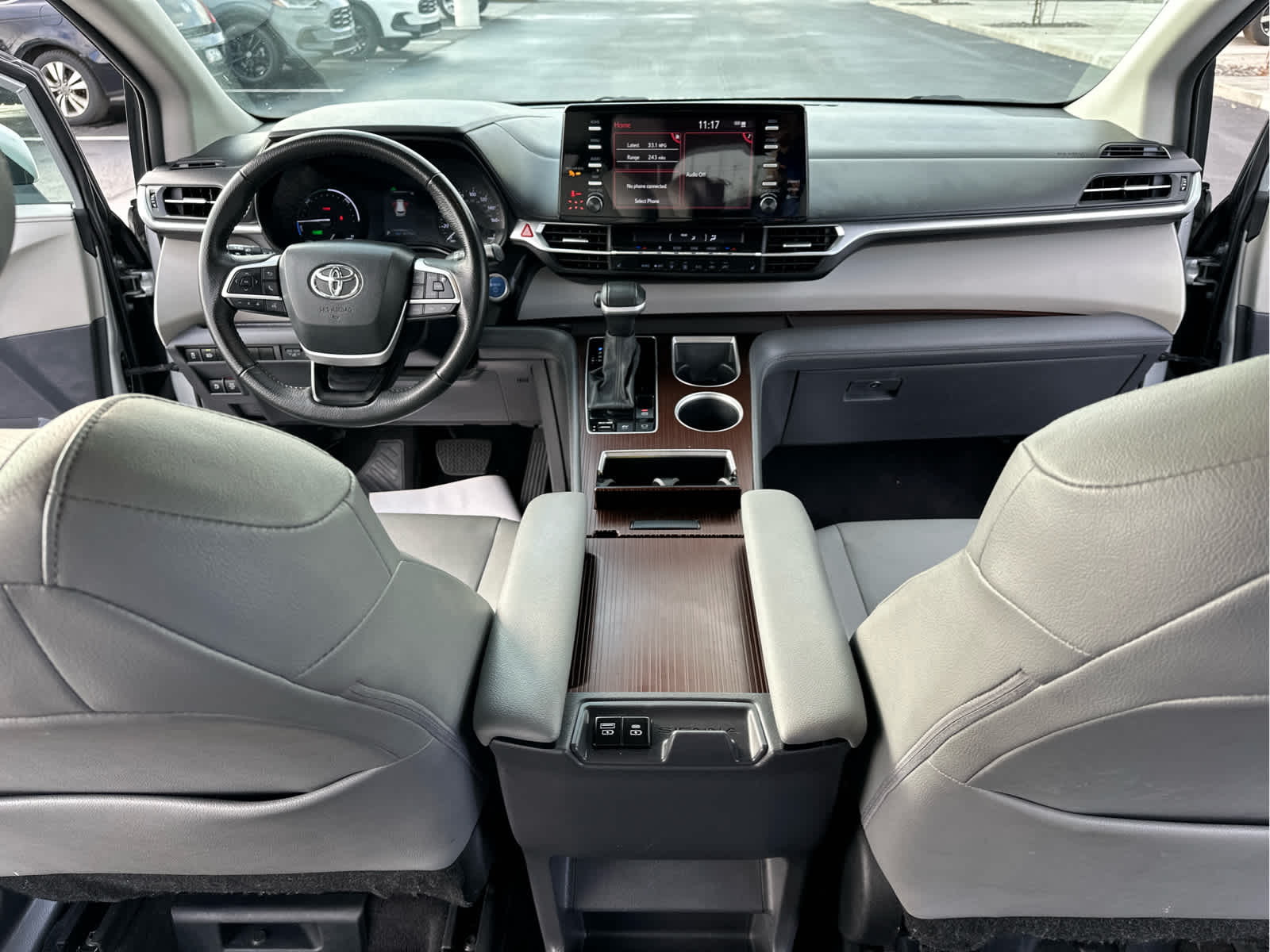 2024 Toyota Sienna XLE