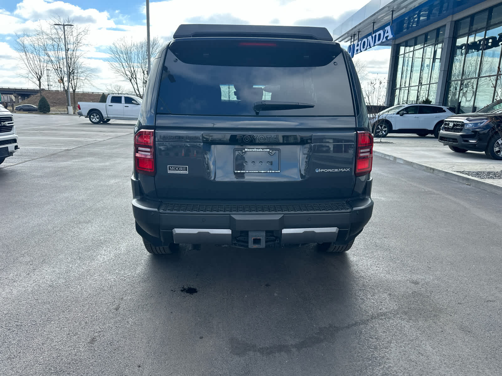 2024 Toyota Land Cruiser 4WD (Natl)