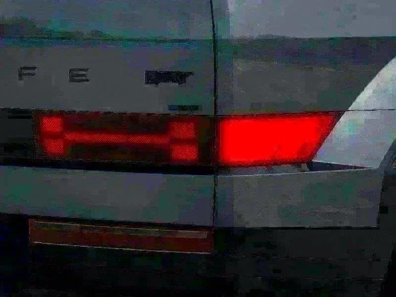 2027 Hyundai Santa Fe XRT