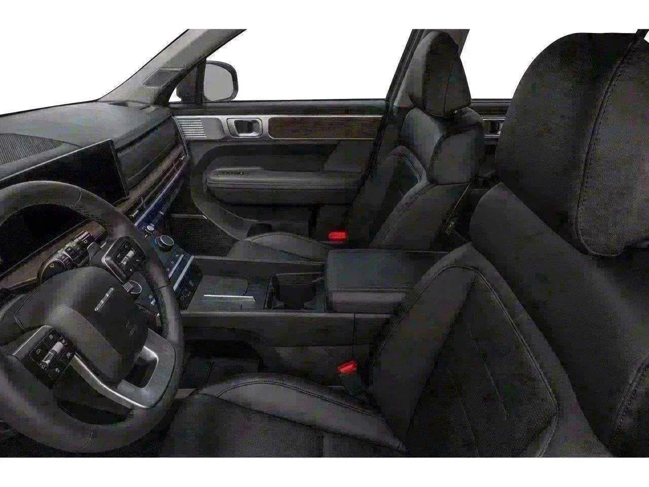 2027 Hyundai Santa Fe Limited 6P