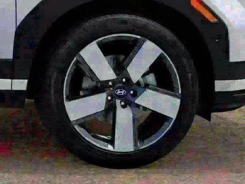 2027 Hyundai Santa Fe Limited 6P