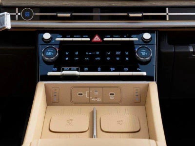 2027 Hyundai Santa Fe Limited 7P