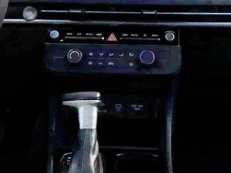 2027 Hyundai Santa Cruz SE