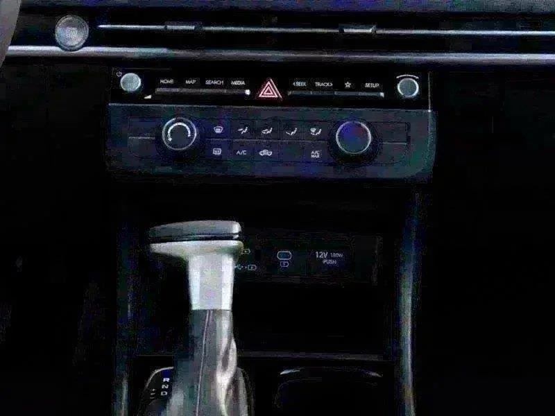 2027 Hyundai Santa Cruz SE