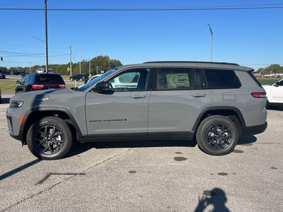 2027 Jeep Grand Cherokee L Laredo Altitude