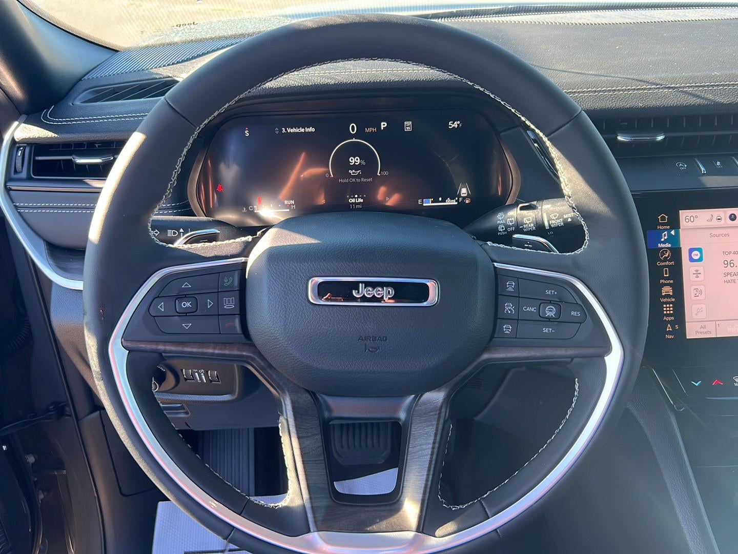 2027 Jeep Grand Cherokee L Laredo Altitude