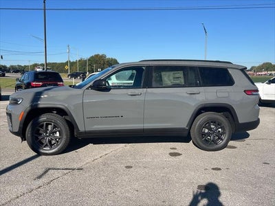 2027 Jeep Grand Cherokee L Laredo Altitude