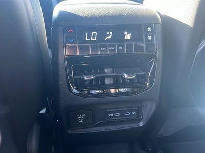 2027 Jeep Grand Cherokee L Laredo Altitude