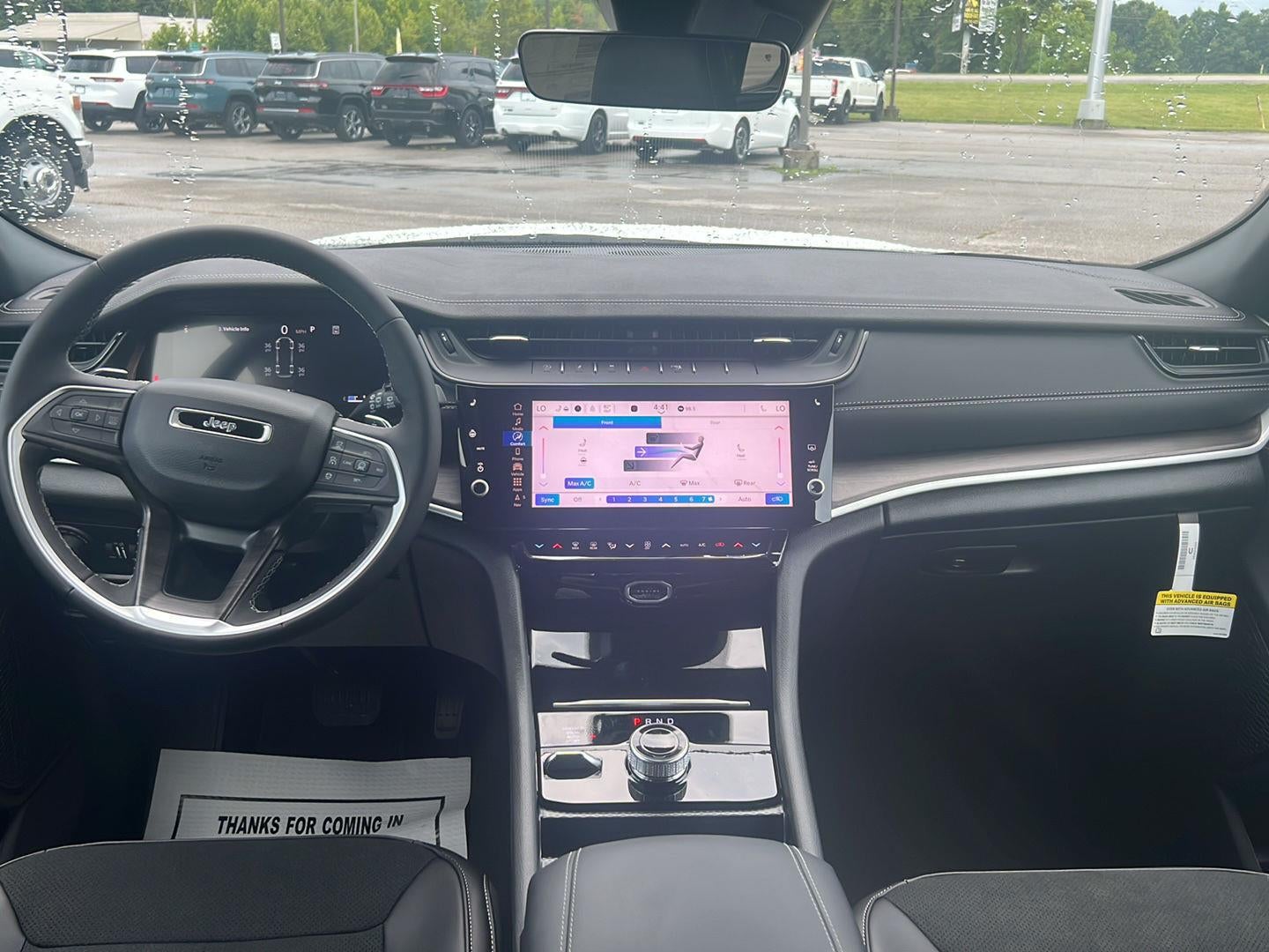 2026 Jeep Grand Cherokee L Laredo Altitude