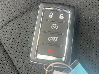 2026 Jeep Grand Cherokee L Laredo Altitude