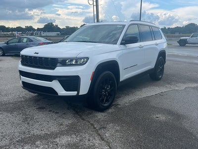 2026 Jeep Grand Cherokee L Laredo Altitude