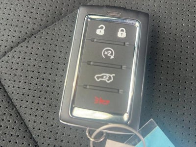2026 Jeep Grand Cherokee L Laredo Altitude
