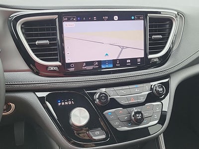 2027 Chrysler Pacifica Limited