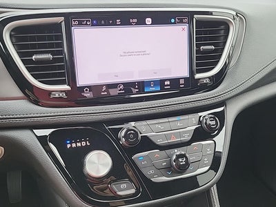 2027 Chrysler Pacifica Limited