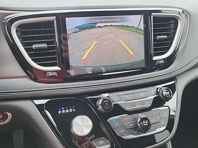 2027 Chrysler Pacifica Limited
