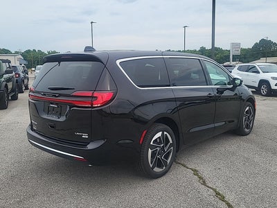 2027 Chrysler Pacifica Limited