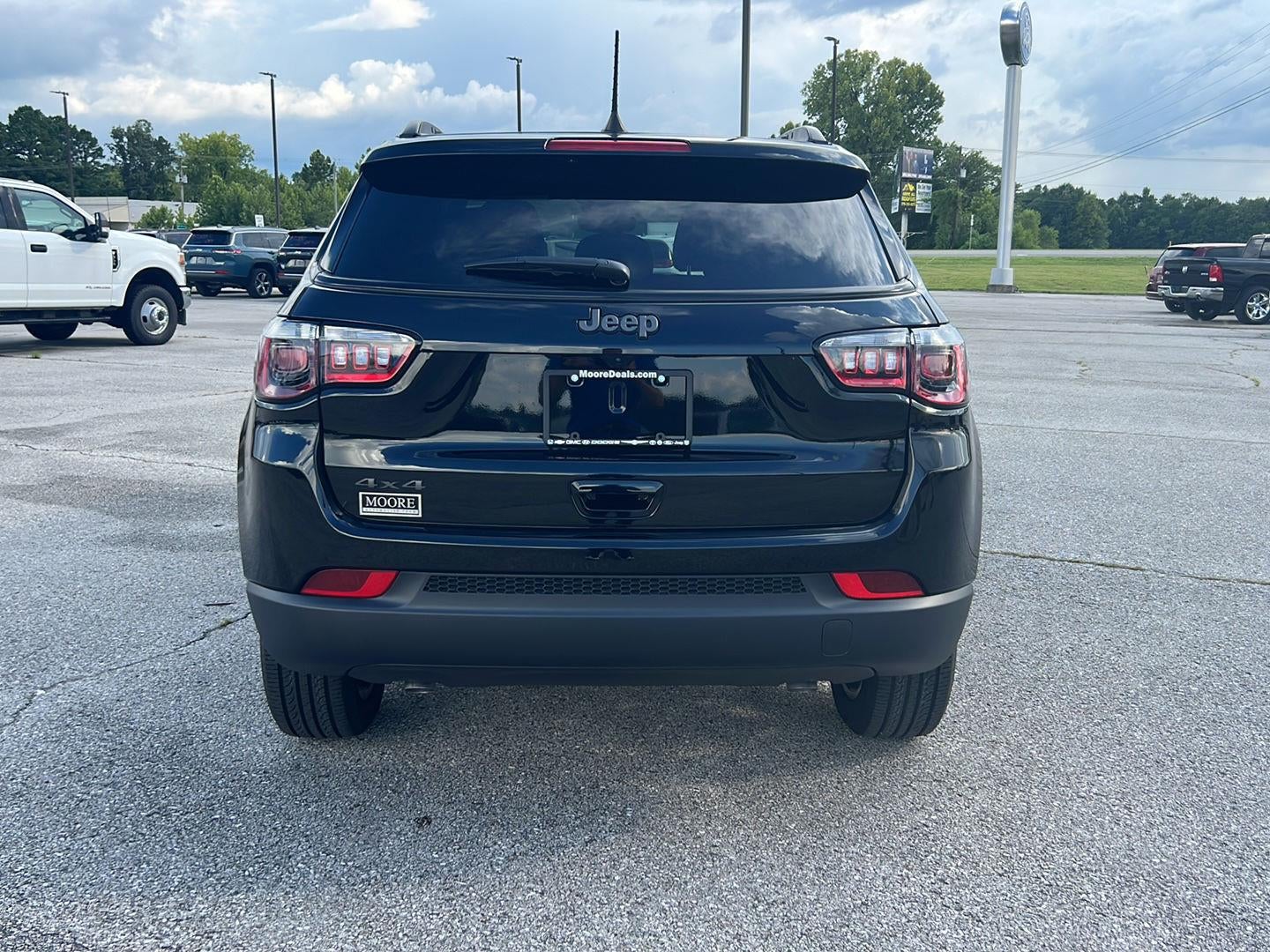 2026 Jeep Compass Latitude Altitude