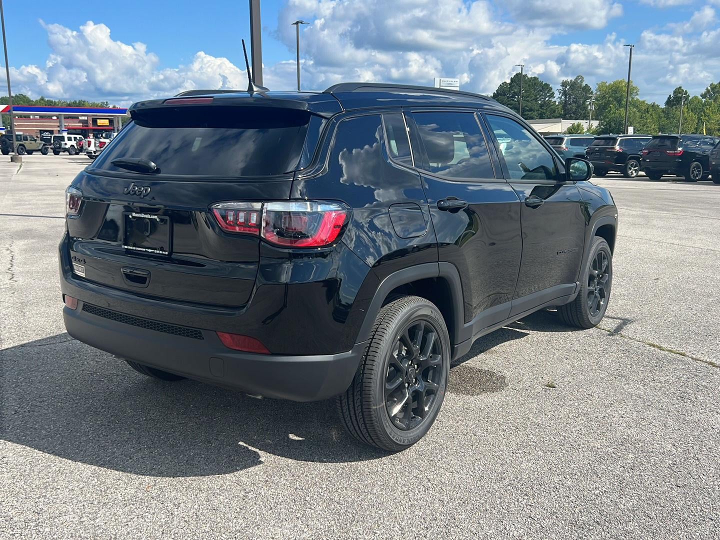 2026 Jeep Compass Latitude Altitude