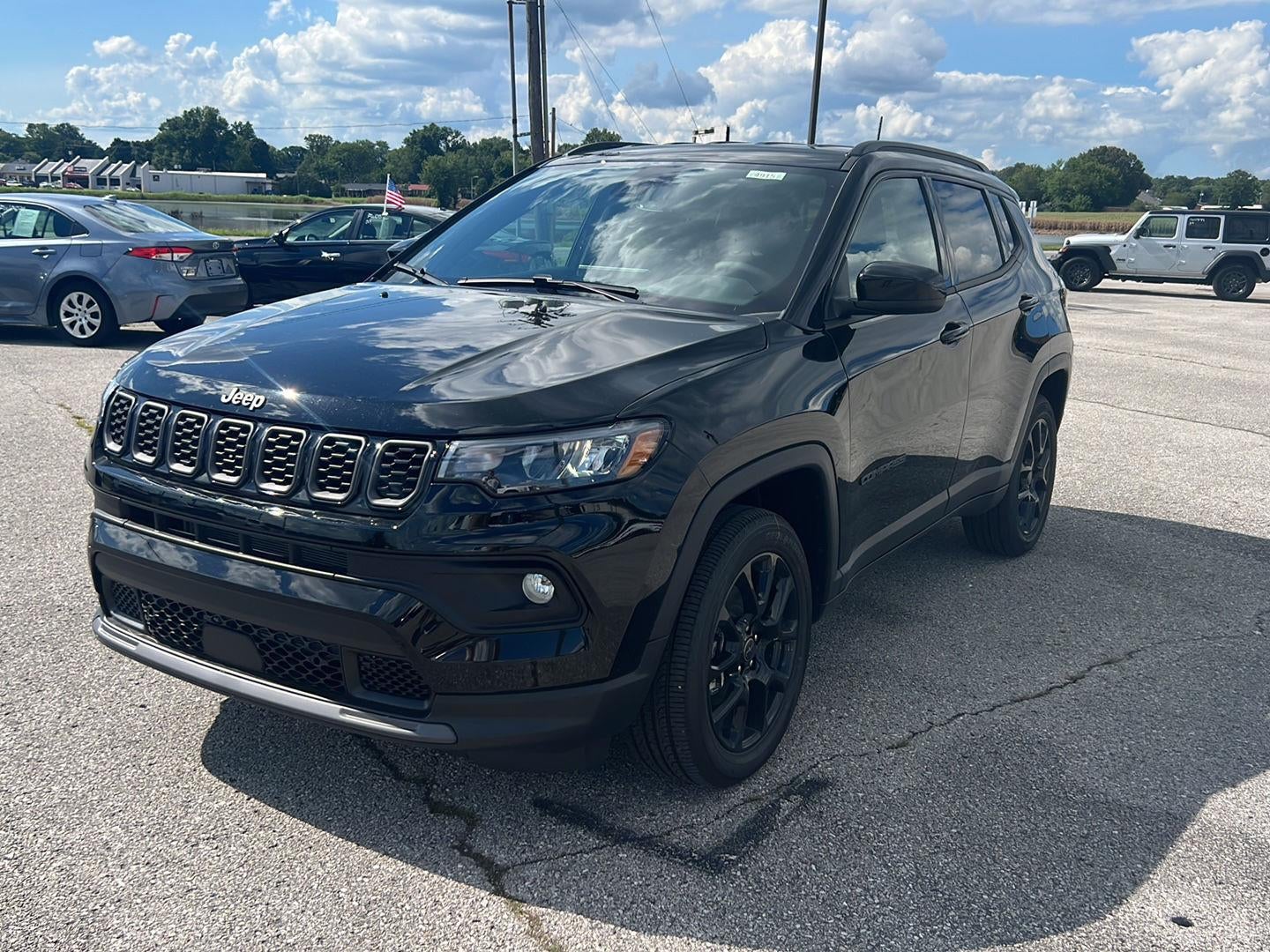 2026 Jeep Compass Latitude Altitude
