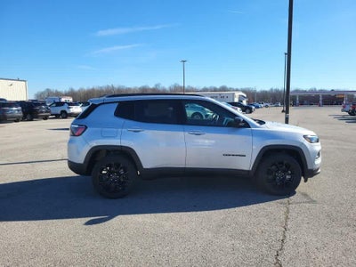 2026 Jeep Compass Latitude Altitude