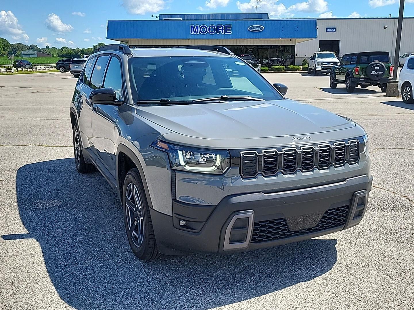 2026 Jeep Cherokee Laredo