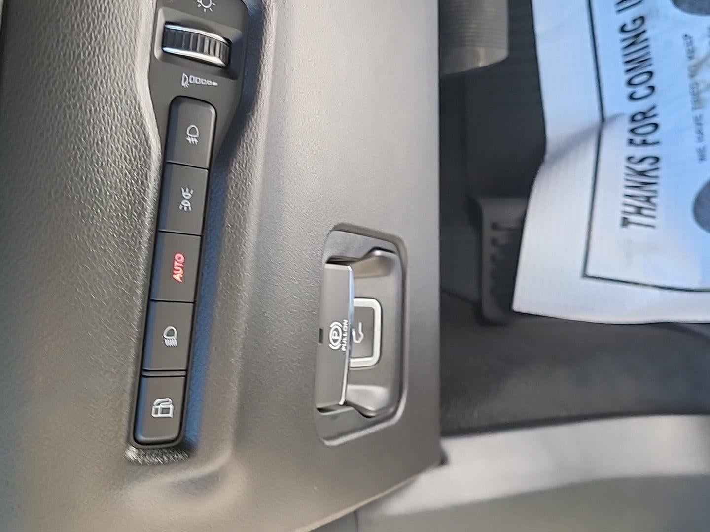 2026 Jeep Cherokee Laredo