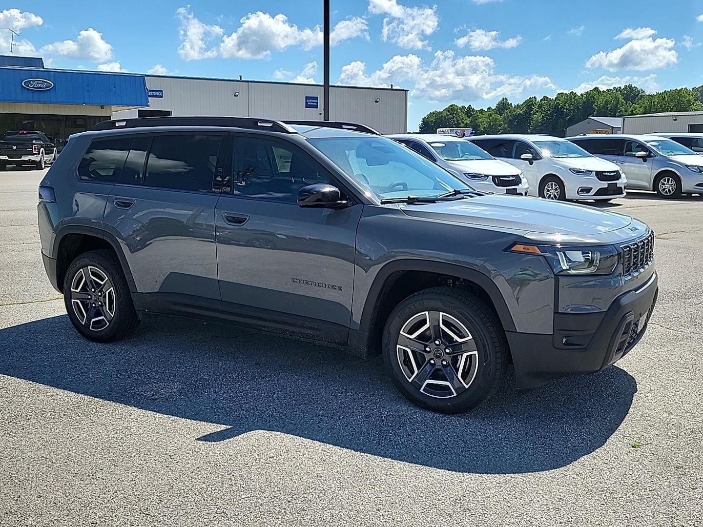 2026 Jeep Cherokee Laredo