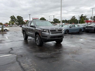 2027 Nissan Frontier SV