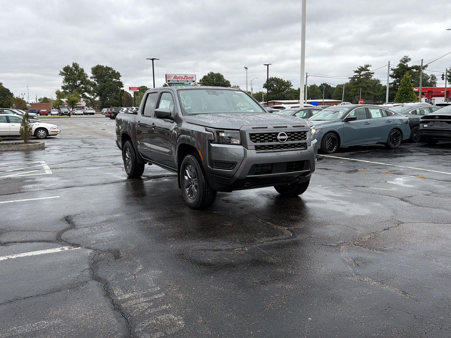 2027 Nissan Frontier SV