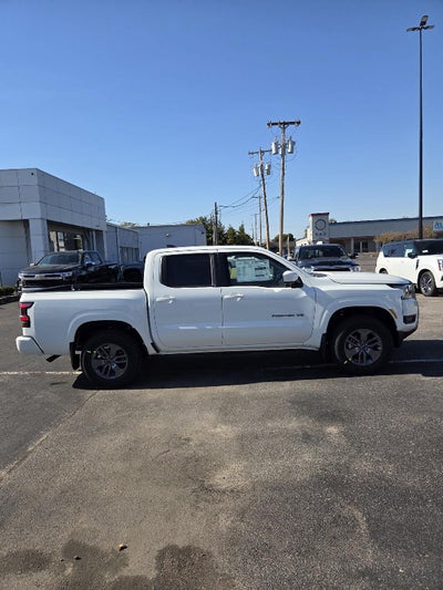 2027 Nissan Frontier SV