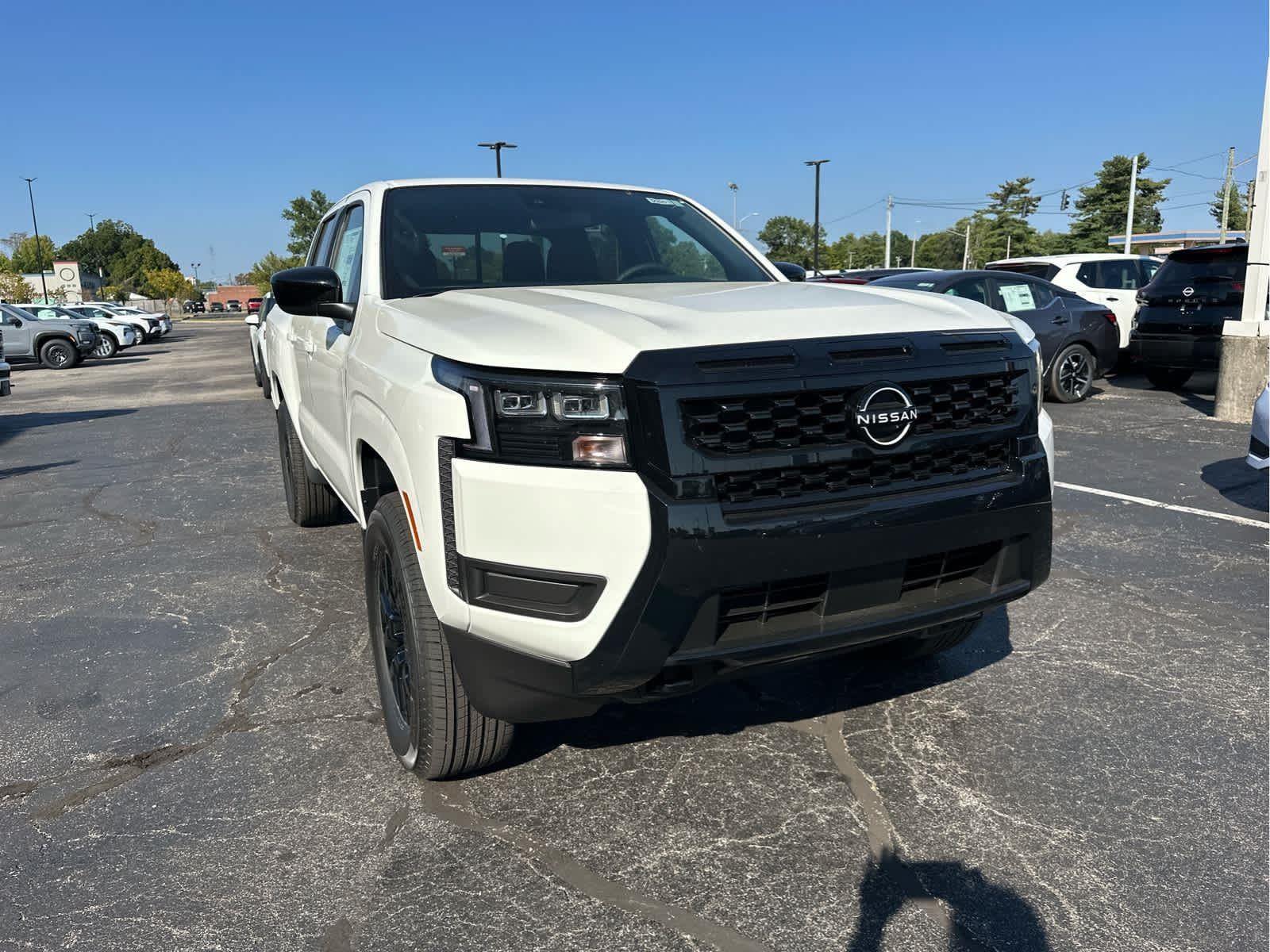 2026 Nissan Frontier SV