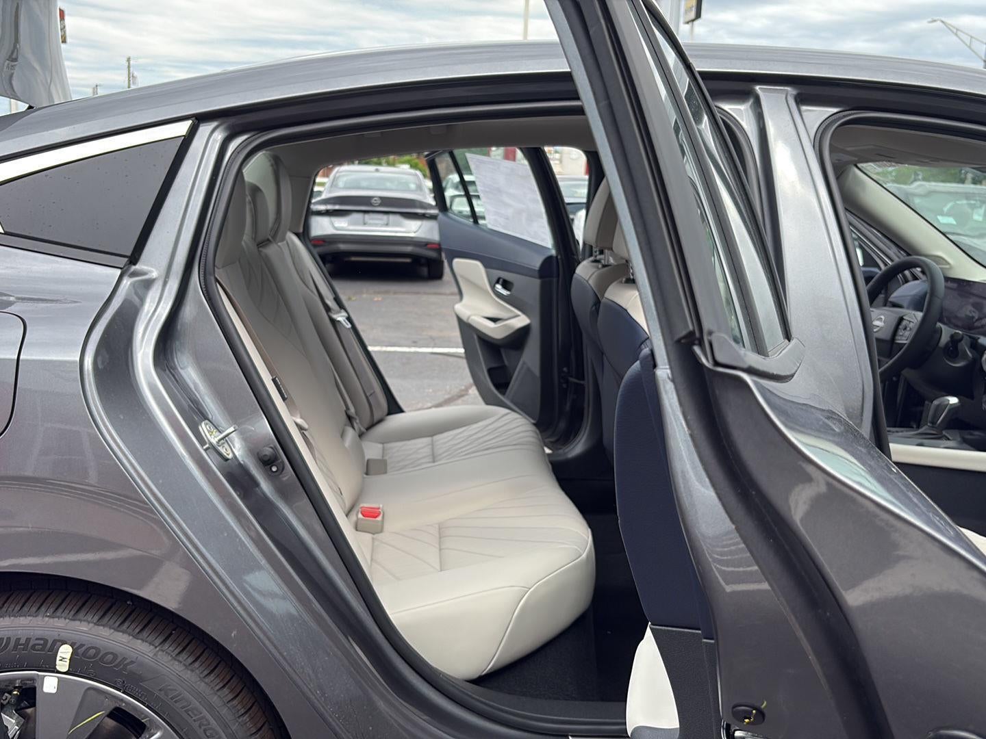 2026 Nissan Sentra SL