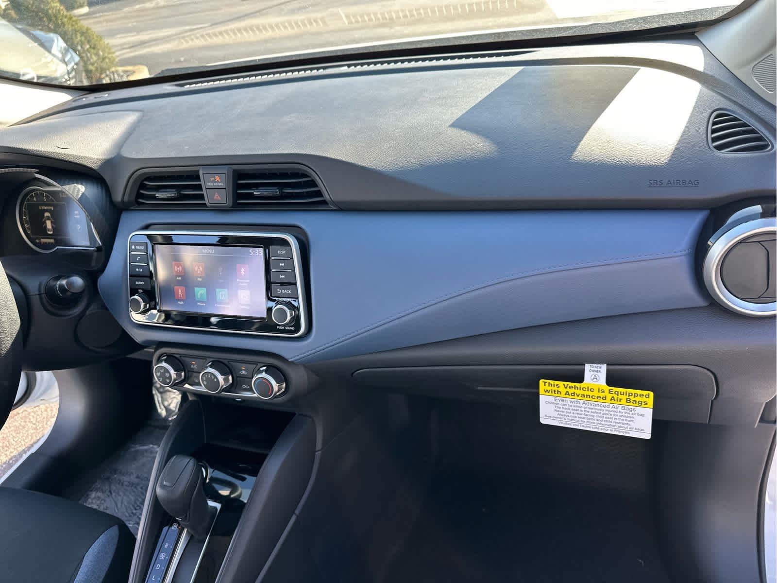 2025 Nissan Versa SV