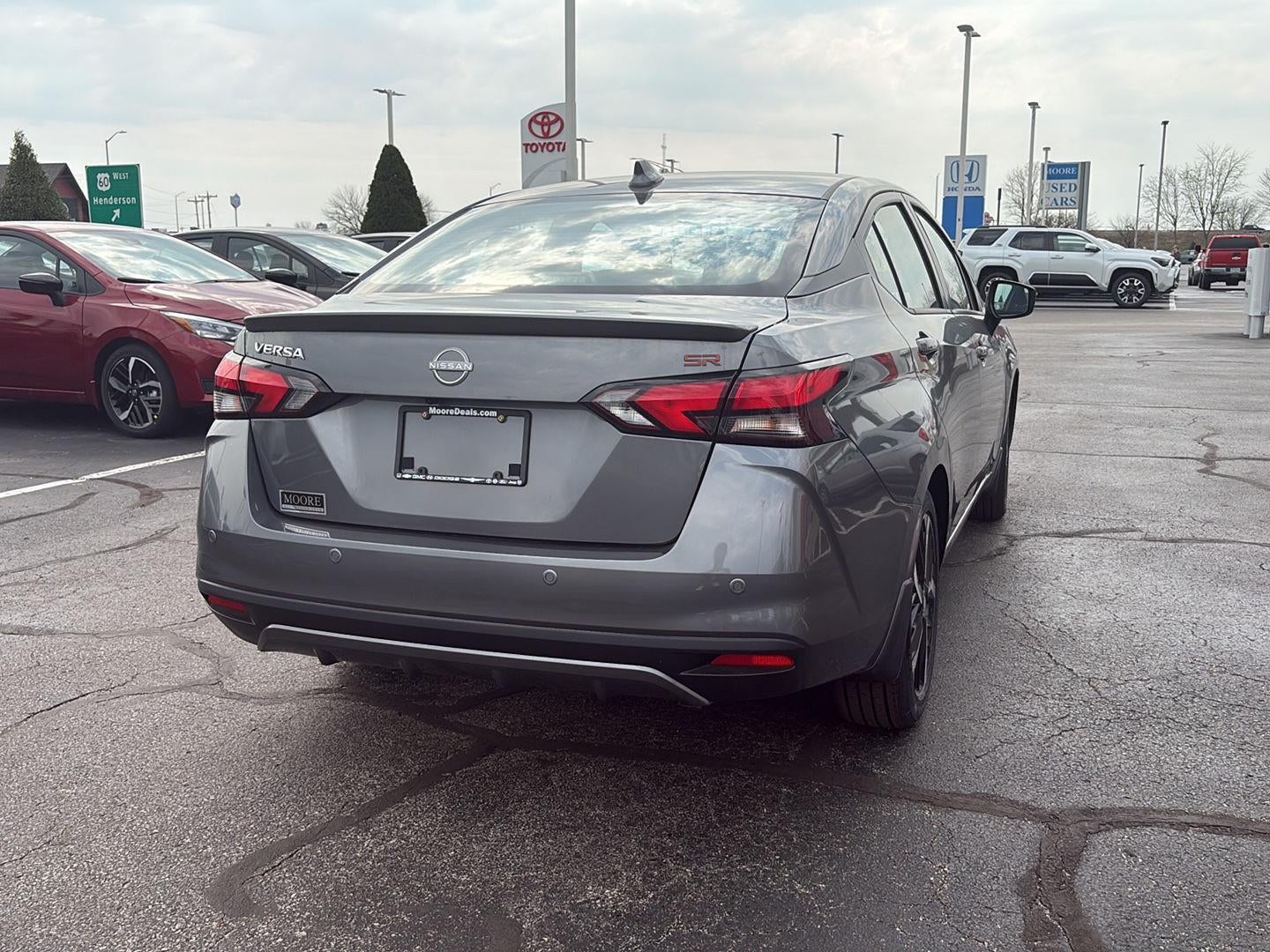 2025 Nissan Versa SR