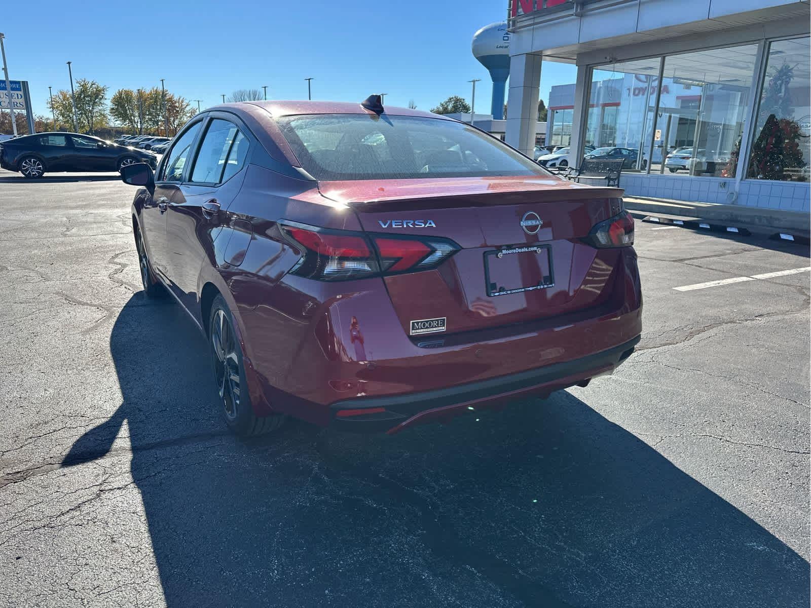 2025 Nissan Versa SR