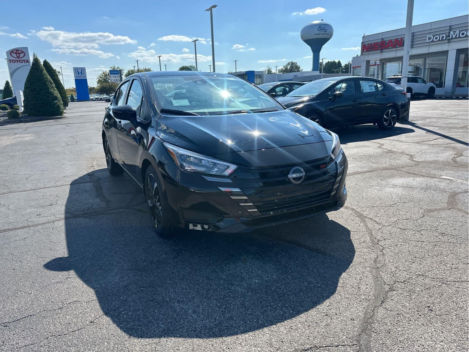 2025 Nissan Versa SR