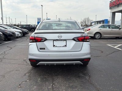 2025 Nissan Versa SR
