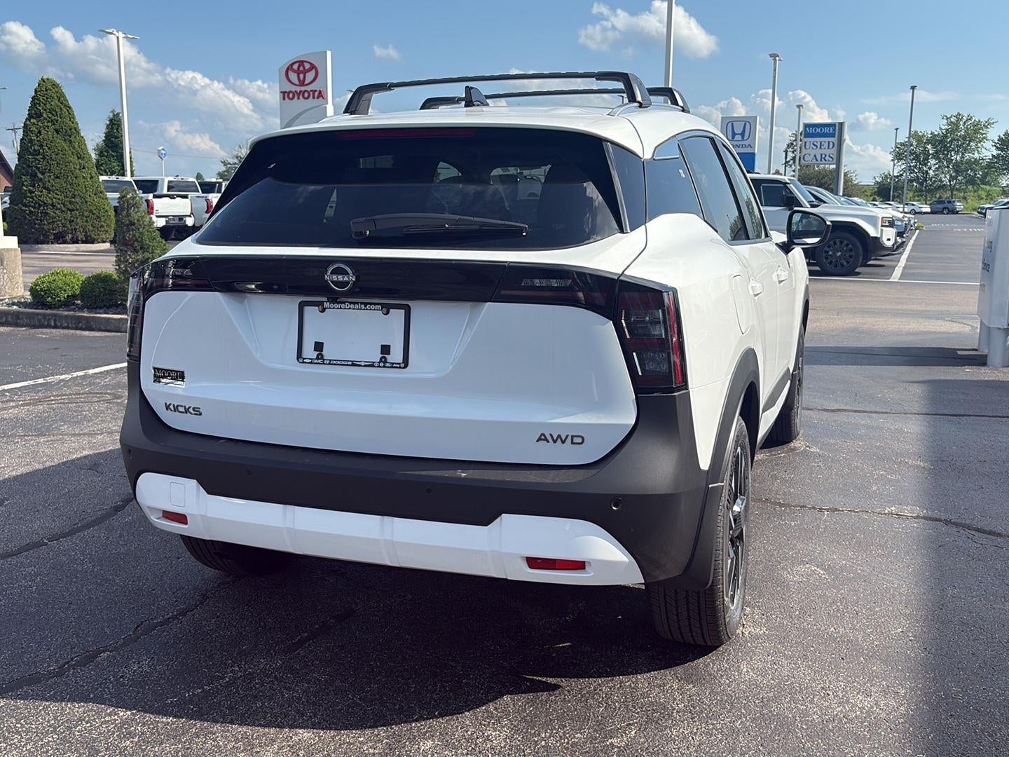 2026 Nissan Kicks SV