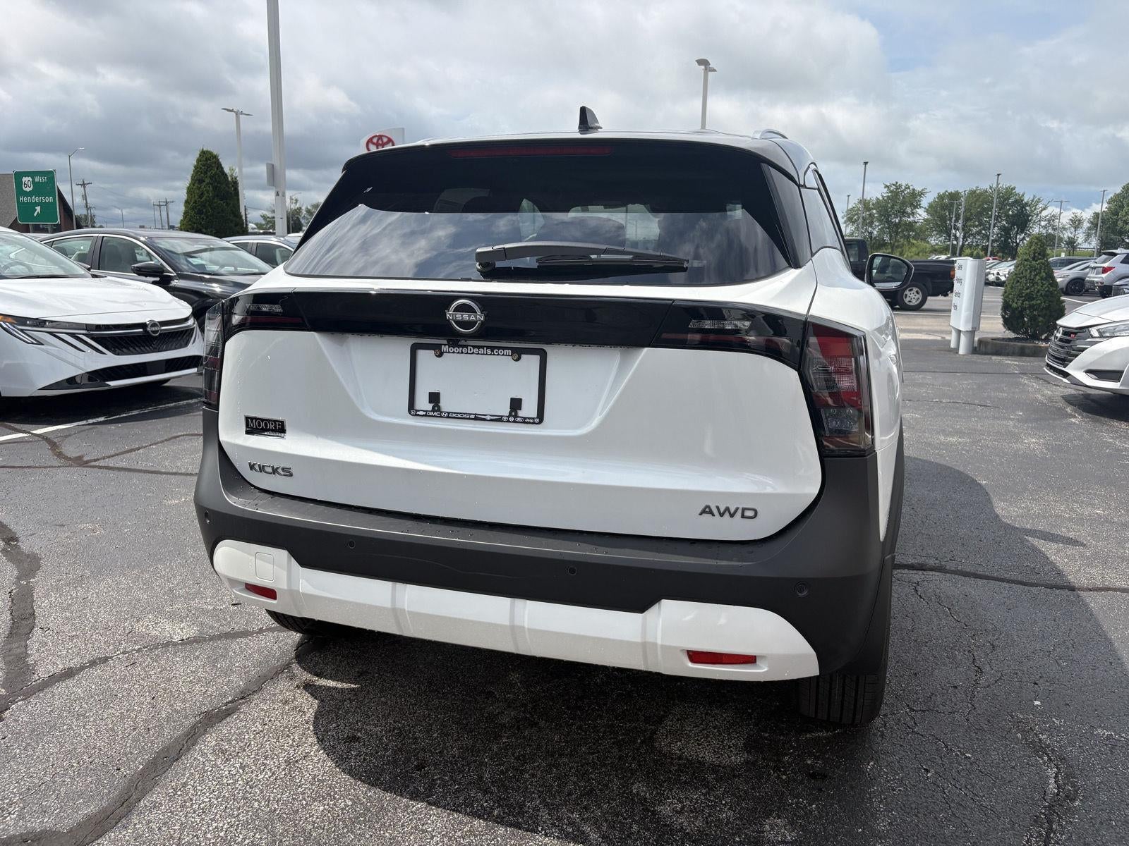 2026 Nissan Kicks SV