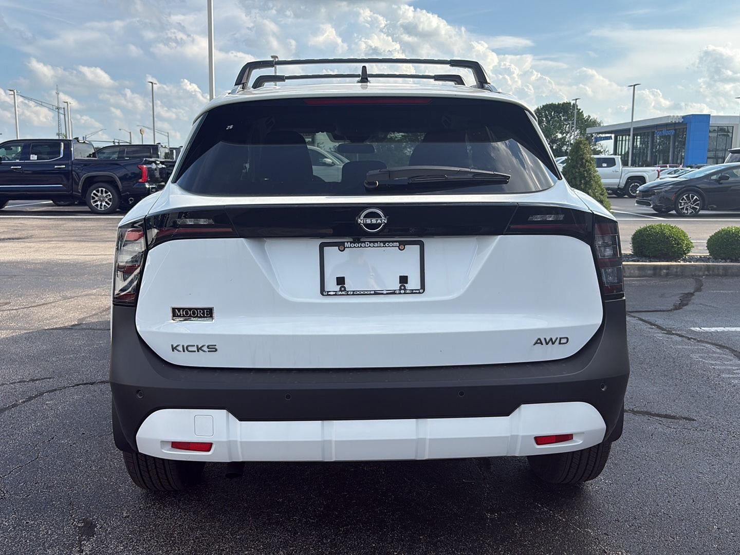 2026 Nissan Kicks SV