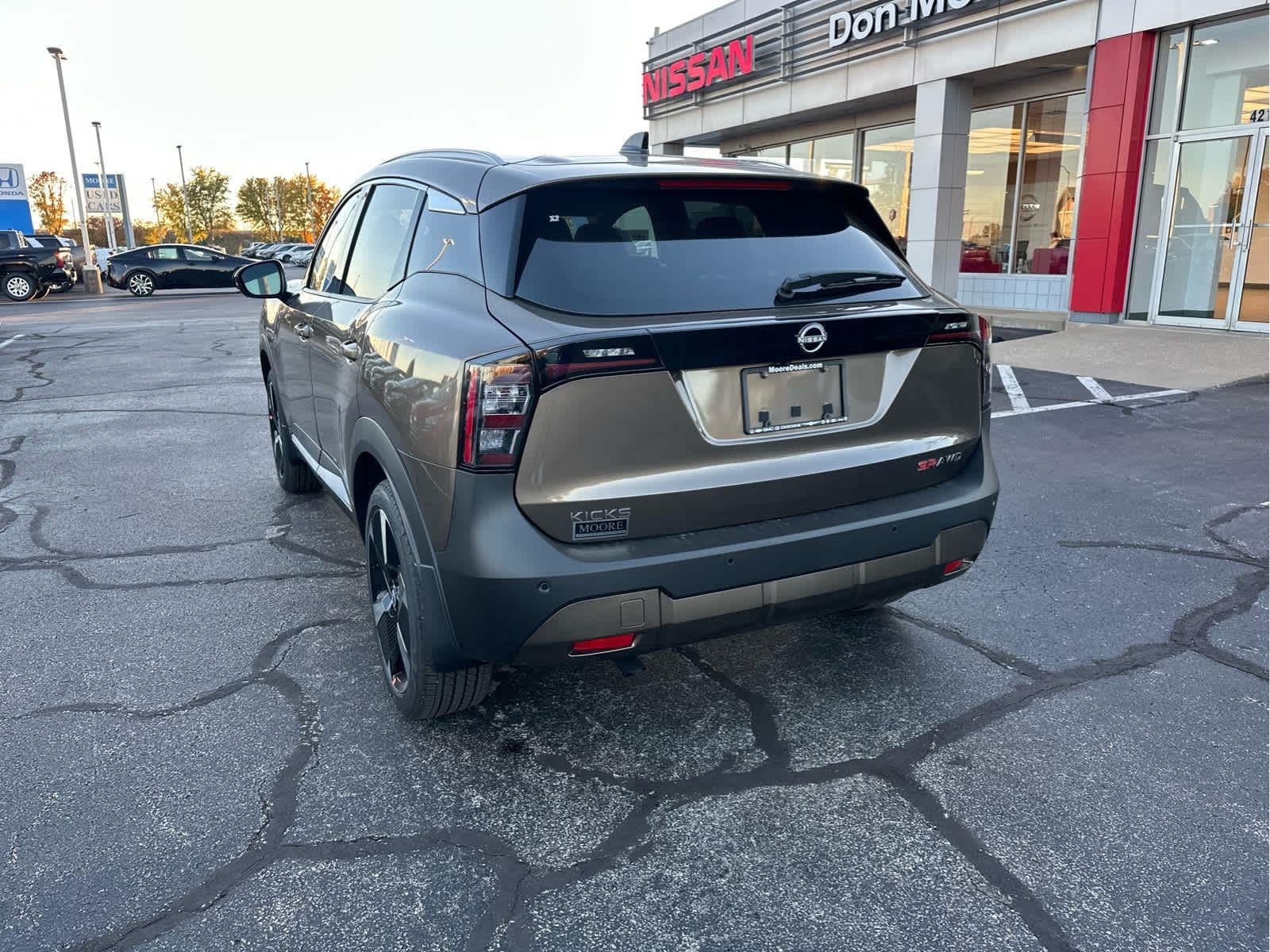 2026 Nissan Kicks SR